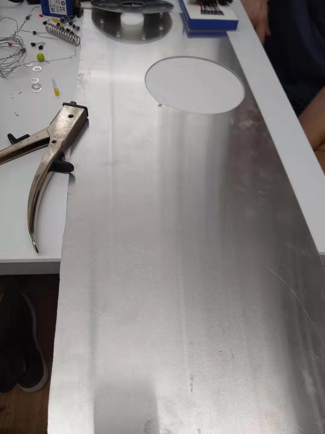 A sheet of aluminum.