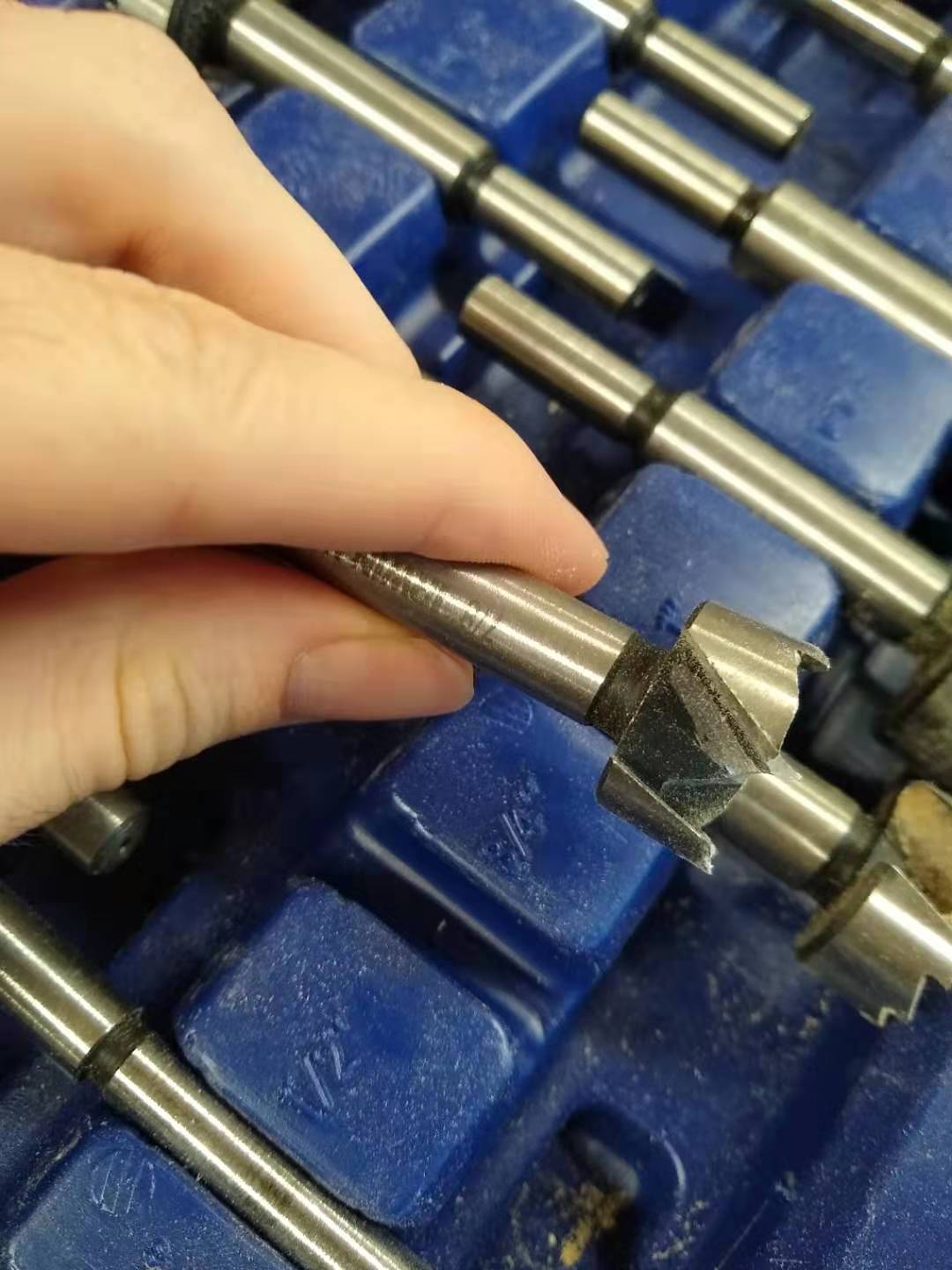 A picture of the drill bit used for my eyes.